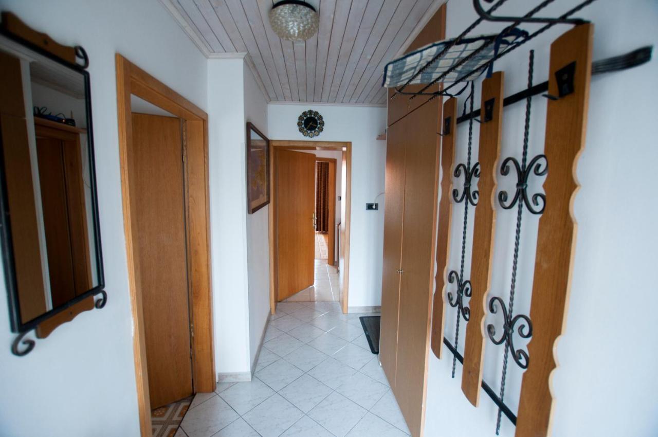 Apartments Samec Изола Экстерьер фото
